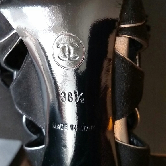 NIB CHANEL Black Suede Tassel Lace Heels - Picture 7 of 11